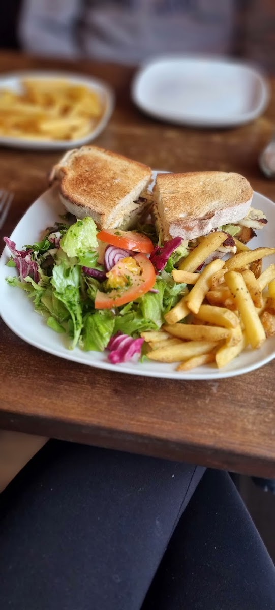 Cafe Oro-10